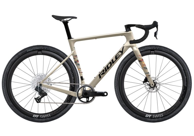 Ridley Astr RS SRAM Force XPLR 1x13, gravel carbone à capteur de puissance, vue de profil