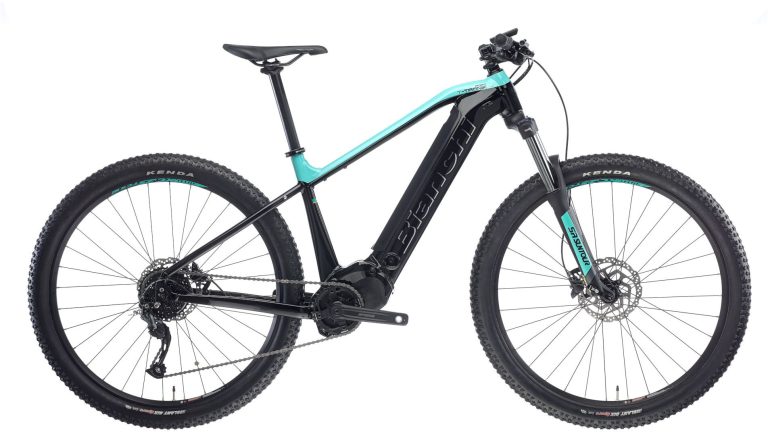 Bianchi T-Tronik Sport 9.2 E7000 de 2024, VTT électrique semi-rigide 29 pouces, vue de profil