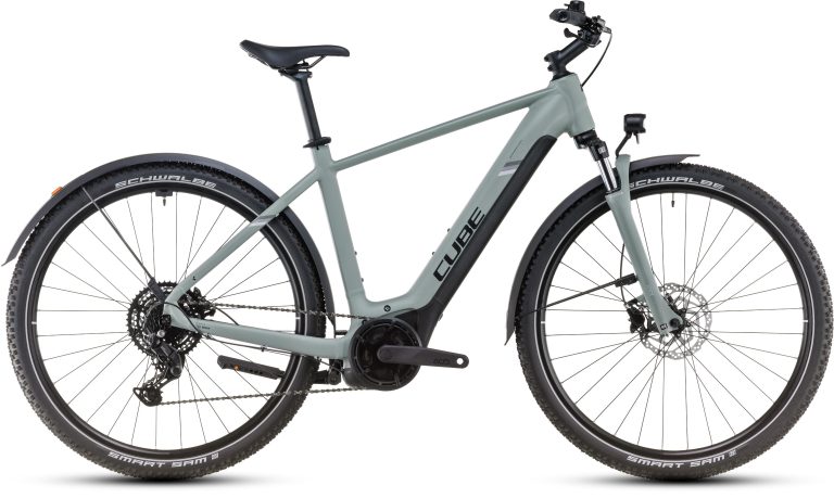 Cube Nuride Hybrid Performance 625 Allroad 2025, vélo de trekking électrique, vue de profil