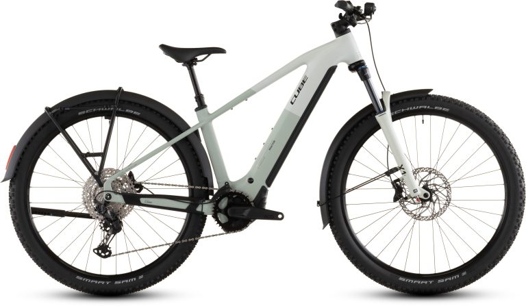 Cube Reaction Hybrid Pro 800 FE 2026, VTT électrique semi-rigide équipé, vue de profil
