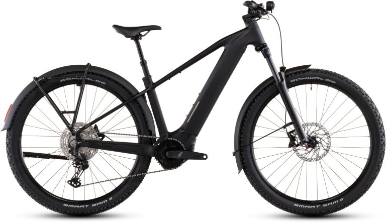 Cube Reaction Hybrid Pro 800 FE blackline 2026, VTT électrique semi-rigide noir, vue de profil