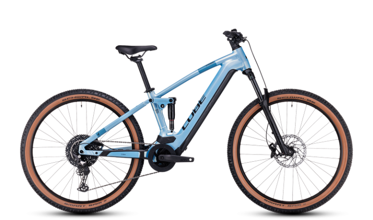Cube Stereo Hybrid 120 Pro 750 2024, VTT électrique tout-suspendu à batterie 750 Wh, vue de profil