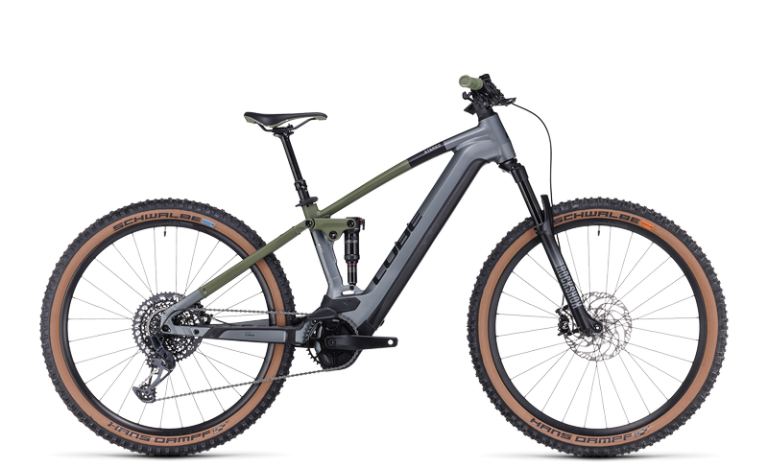 Cube Stereo Hybrid 120 TM 750 2024, VTT électrique tout-suspendu coloris flashgrey´n´olive, vue de profil