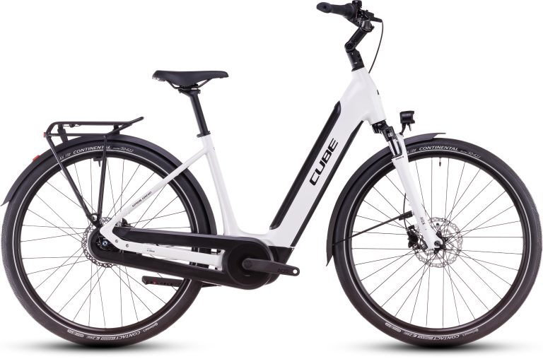 Cube Supreme Hybrid Comfort ONE 500 (2025), vélo de ville électrique à cadre Easy Entry, vue de profil