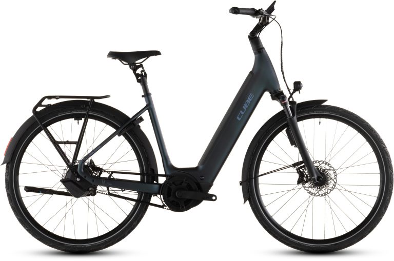 Cube Supreme Hybrid Deluxe SLT 600 2026, vélo de ville électrique à cadre Easy Entry, vue de profil