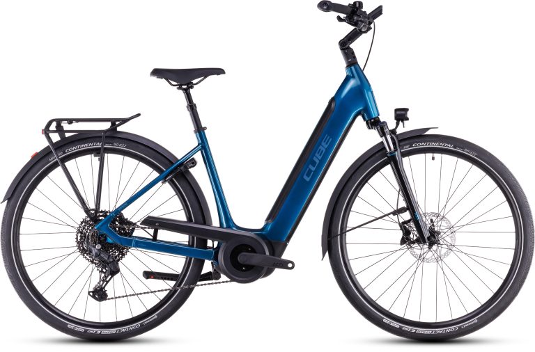 Cube Supreme Hybrid Pro 625 2025 bleu, vélo de ville électrique à cadre Easy Entry, vue de profil