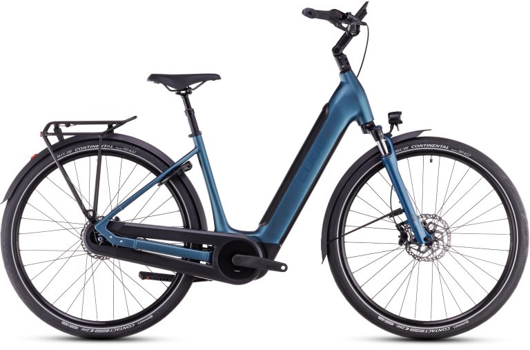 Cube Supreme Hybrid RT Comfort EXC 500 2025, vélo de ville électrique à cadre Easy Entry, vue de profil