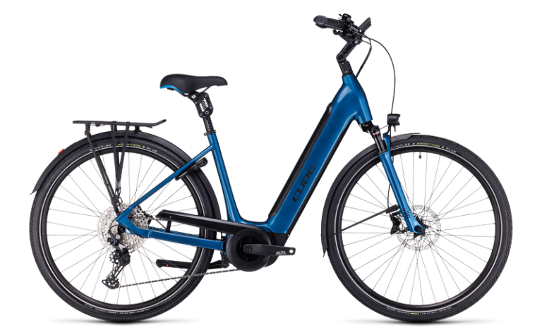 Cube Supreme Sport Hybrid EXC 625 en coloris blue´n´black, vélo de trekking électrique à transmission Shimano Deore