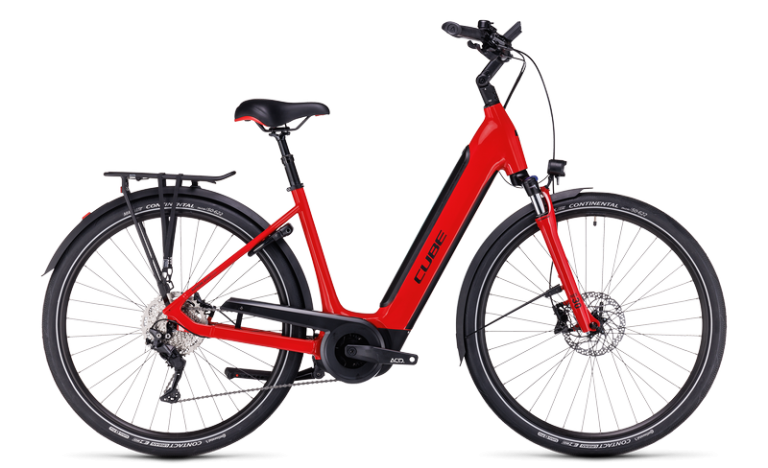 Cube Supreme Sport Hybrid Pro 625 2024 rouge et noir, vélo électrique de trekking à cadre Easy Entry, vue de profil