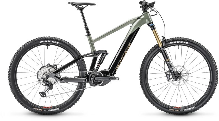 Moustache Samedi 29 Game 9, VTT électrique d’enduro tout-suspendu, vue de profil côté transmission