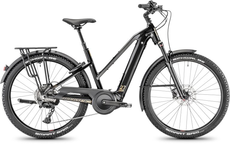 Moustache Xroad 6 500 Wh 2025 noir brillant, VTC électrique à cadre ouvert, vue de profil
