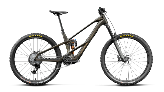 Orbea Wild LT M20, VTT électrique tout-suspendu à cadre carbone, vue de profil