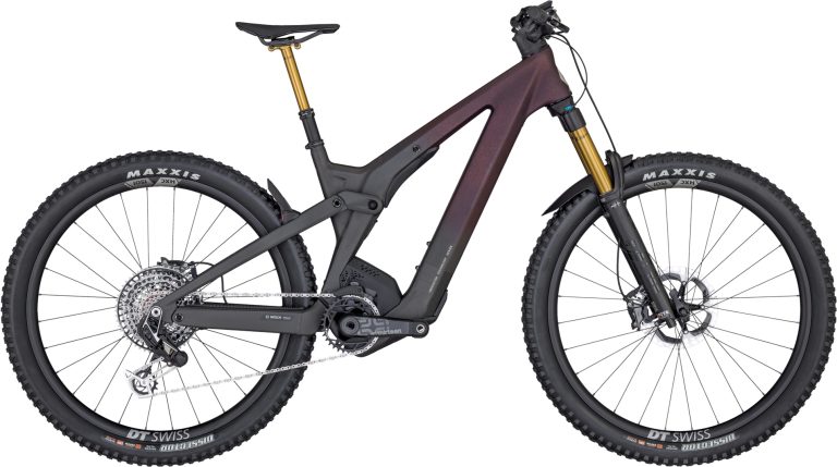 Scott Patron eRIDE 900 Ultimate TR 2024, VTT électrique tout-suspendu carbone, vue de profil