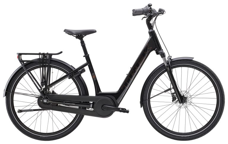 Trek District+ 2 Lowstep 2024, vélo de ville électrique à cadre bas, vue de profil
