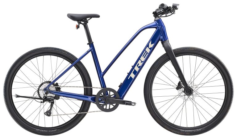Trek Dual Sport+ 2 Stagger LT (2024), VTC électrique à cadre à enjambement abaissé, vue de profil