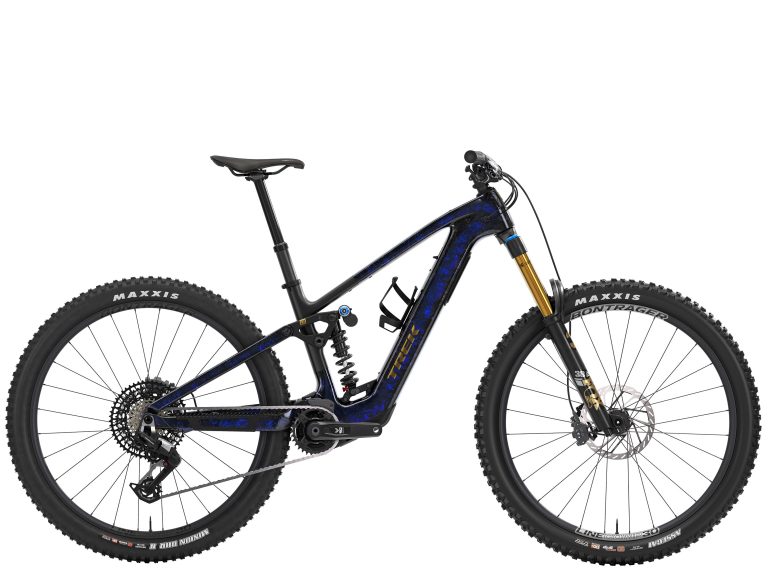 Trek Fuel+ LX 9.8 Eagle 90, VTT électrique d’enduro carbone à fourche Fox 38, vue de profil