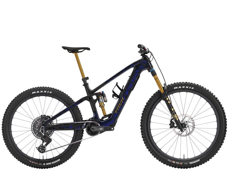 Trek Fuel+ MX 9.9 X0 AXS, VTT électrique carbone à roues mixtes et jantes Line Pro 30, vue de profil