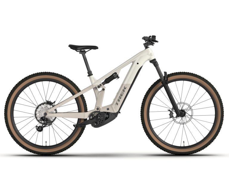 Trek Powerfly+ FS 6 4e génération 2025, VTT électrique tout-suspendu à suspension Fox, vue de profil