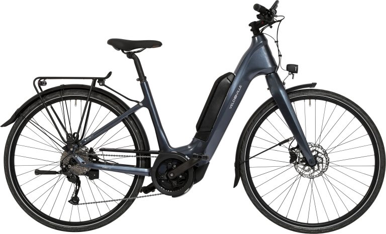 Velo de Ville CEB 900 CARBON 2024, vélo de trekking électrique à cadre Wave carbone gris, vue de profil