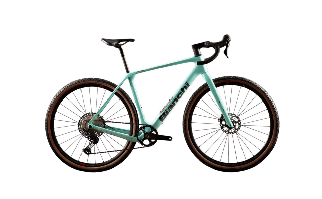 Bianchi Arcadex Comp GRX, gravel carbone à transmission Shimano, vue de profil