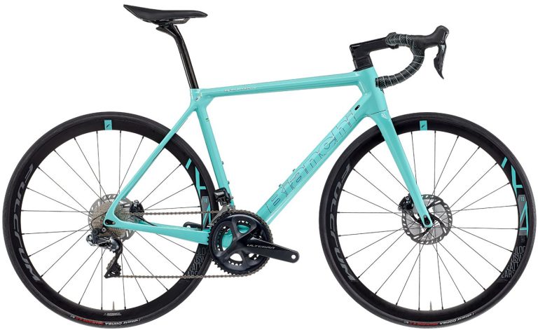 Bianchi Specialissima Disc, vélo de route carbone à freins à disque, vue de profil