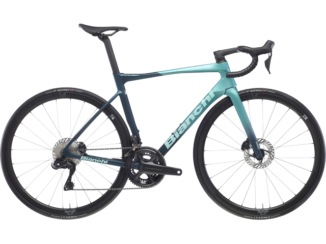 Bianchi Specialissima PRO Ultegra Di2, vélo de route carbone à roues de 50 mm, vue de profil