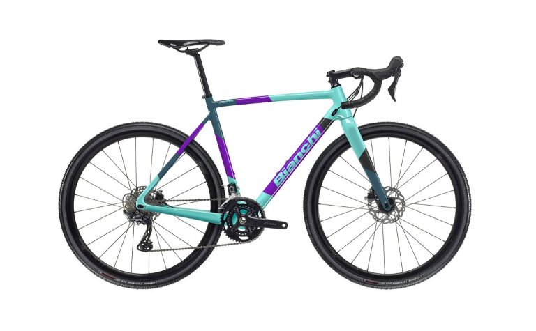Bianchi Zolder Pro en Shimano Ultegra Di2, vélo de cyclo-cross carbone à double plateau, vue de profil