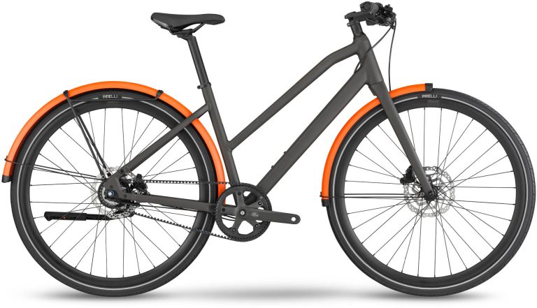 BMC 257 AL Three ST 2023, vélo urbain aluminium à courroie, coloris powder anthracite