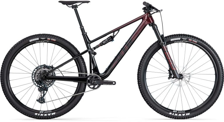 BMC Fourstroke LT ONE 2025, VTT tout-suspendu carbone de trail, vue de profil