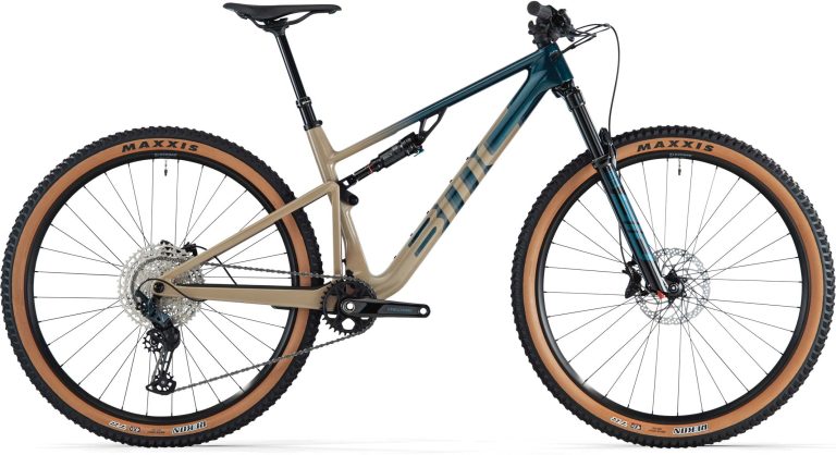 BMC Fourstroke LT TWO 2025, VTT tout-suspendu carbone équipé Shimano SLX, vue de profil