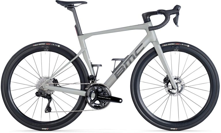 BMC Roadmachine 01 TWO 2026, vélo de route endurance carbone, vue de profil