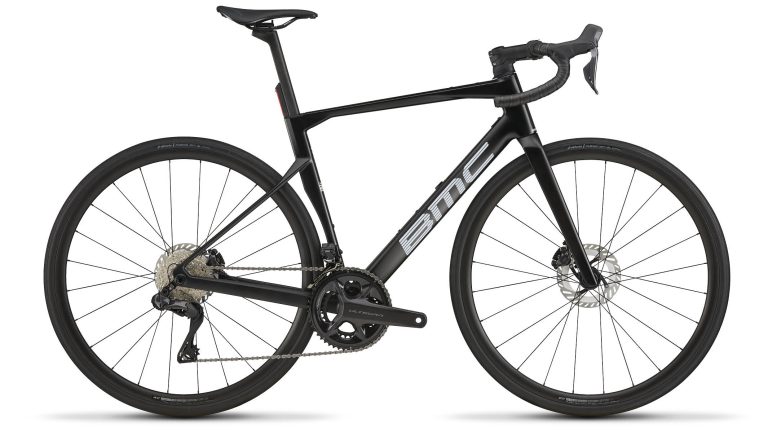 BMC Roadmachine ONE 2027, vélo de route endurance carbone, vue de profil