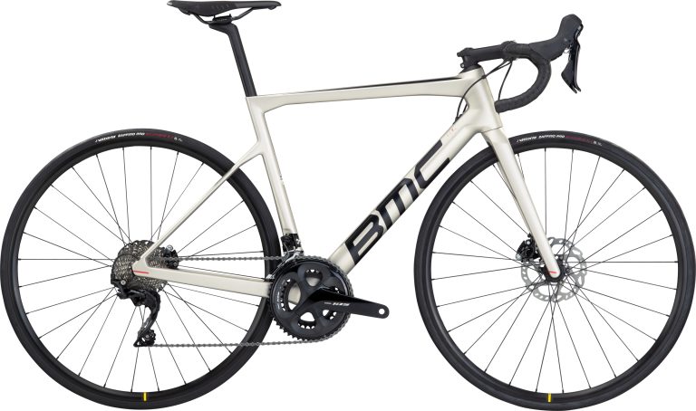 BMC Teammachine SLR FIVE 2023, vélo de course en carbone, vue de profil