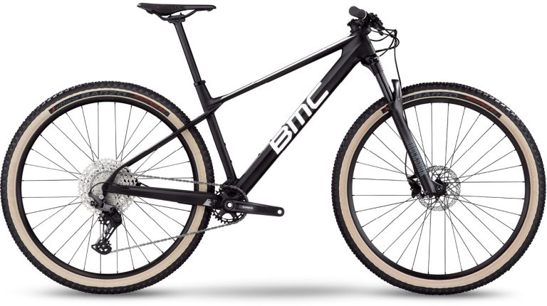 BMC Twostroke 01 FIVE, VTT semi-rigide carbone de cross-country, vue latérale