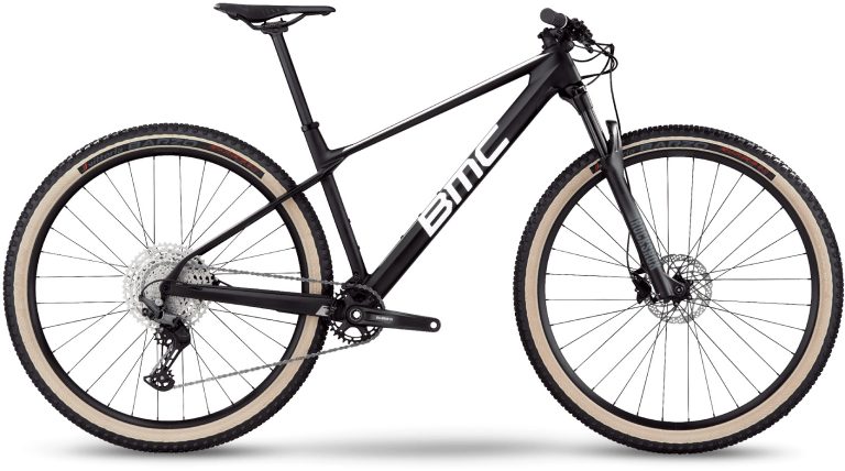 BMC Twostroke 01 FIVE 2023, VTT de cross-country semi-rigide à cadre carbone, vue de profil