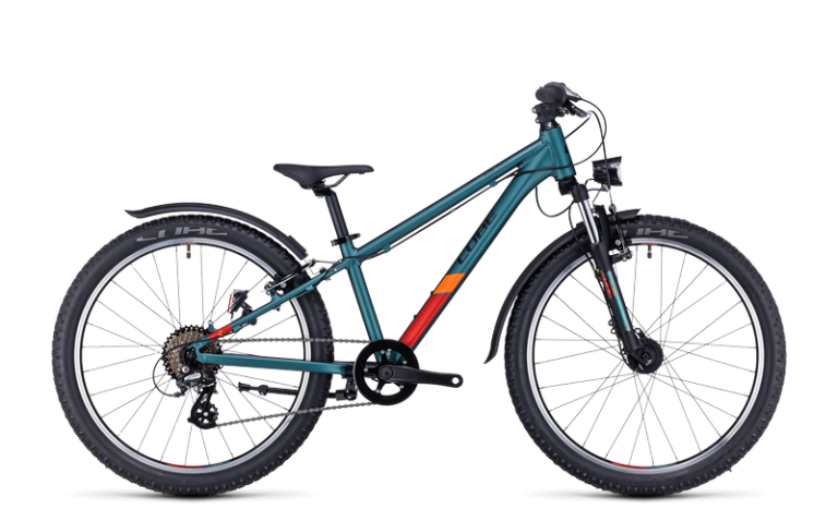 Cube Acid 240 Allroad 2024 vert et orange, vélo enfant 24 pouces équipé, vue de profil