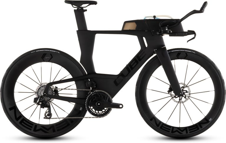 Cube Aerium C:68X SLX 2026, vélo de triathlon en carbone à roues hautes, vue de profil