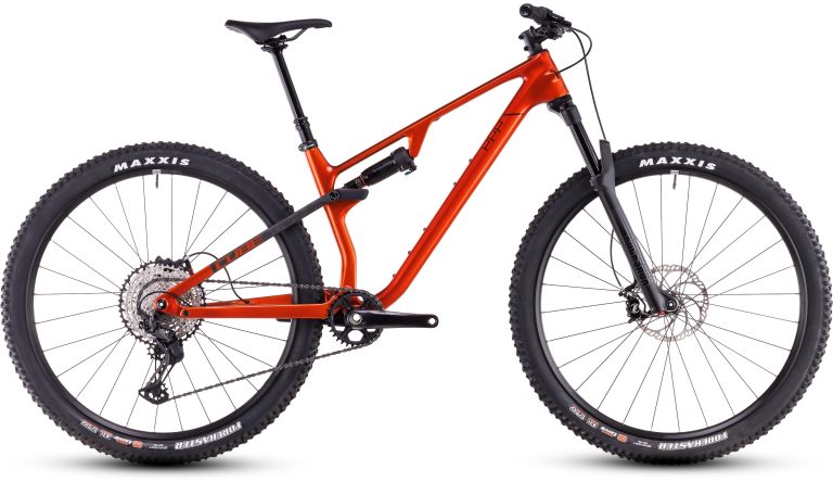 Cube AMS ONE11 C:68X Pro 29 2025, VTT tout-suspendu carbone de cross-country marathon, vue de profil