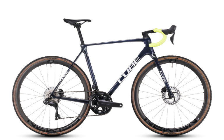 Cube Cross Race C:68X TE 2024, vélo de cyclo-cross carbone équipé Shimano Ultegra Di2, coloris liquidblue´n´flashyellow, vue de profil