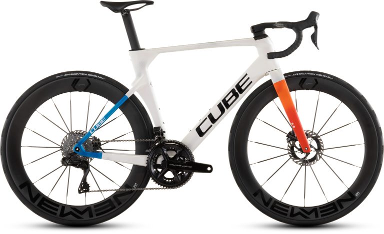 Cube Litening AERO C:68X SLT teamline 2026, vélo de route aéro en carbone, vue de profil