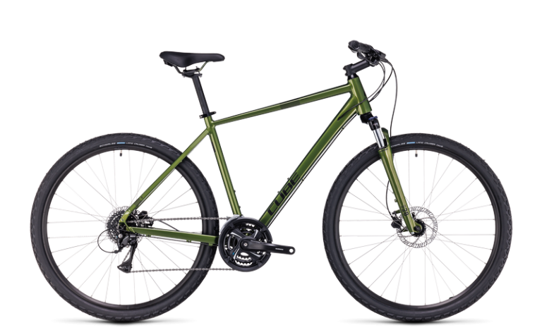 Cube Nature 2024 vert, vélo de trekking à cadre haut aluminium et fourche suspendue, vue de profil