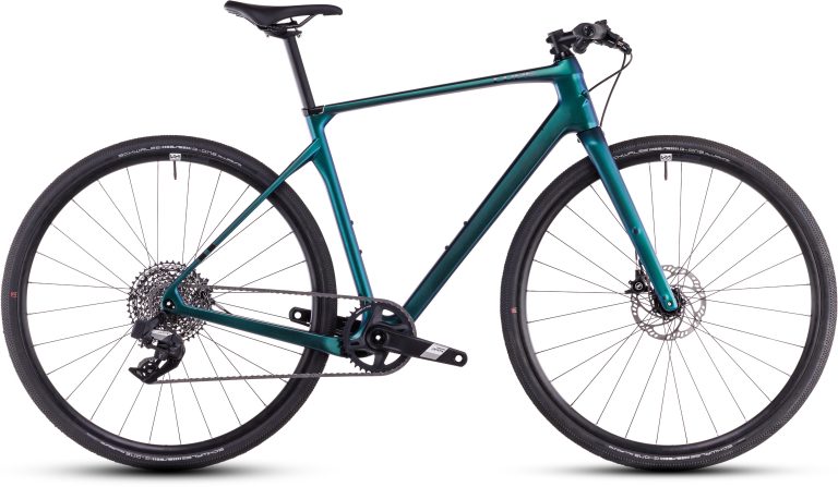 Cube Nulane C:62 SLT 2025, vélo carbone à cintre plat, vue de profil