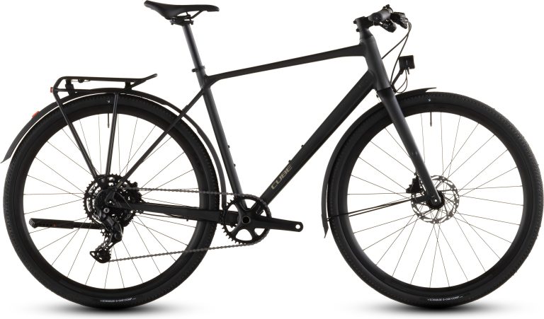 Cube Nulane Pro FE 2026, vélo à cintre plat et pneus de gravel, vue de profil