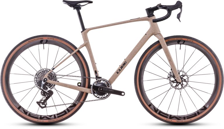 Cube Nuroad C:62 SLT 2025, gravel carbone à transmission sans fil, vue de profil