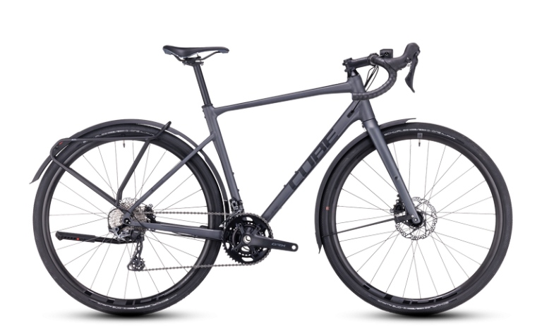 Cube Nuroad Race FE 2024, gravel aluminium à fourche carbone et freins hydrauliques, vue de profil