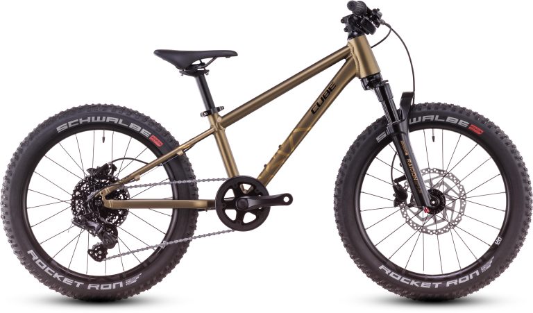 Cube Reaction 200 TM 2025, VTT enfant 20 pouces à fourche suspendue, vue de profil