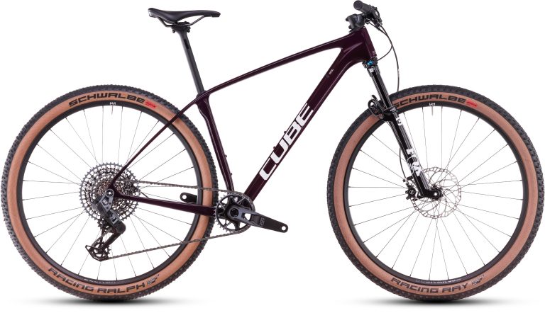 Cube Reaction C:62 SLX 2025, VTT semi-rigide carbone de cross-country, vue de profil