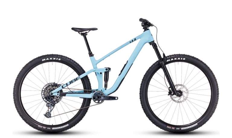 Cube Stereo ONE44 C:62 Pro 2024 bleu, VTT tout-suspendu de trail à cadre carbone, vue de profil