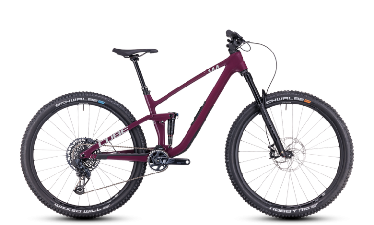 Cube Stereo ONE44 C:68X SLX 2024 blanc, VTT tout-suspendu de trail à cadre carbone, vue de profil