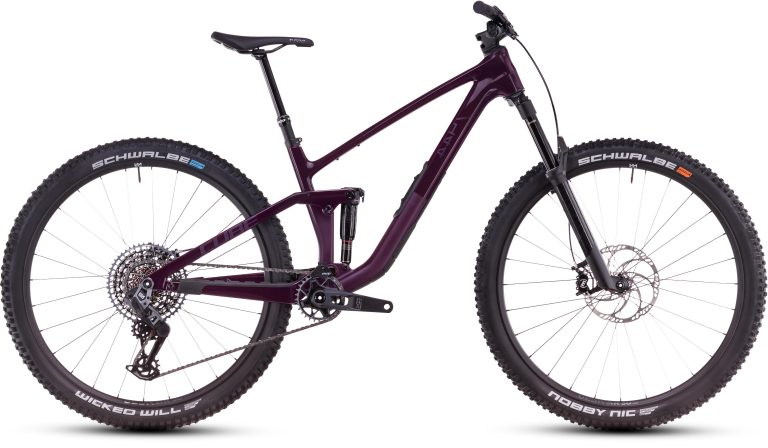 Cube Stereo ONE44 C:68X SLX en 29 pouces, VTT de trail carbone tout-suspendu, vue de profil